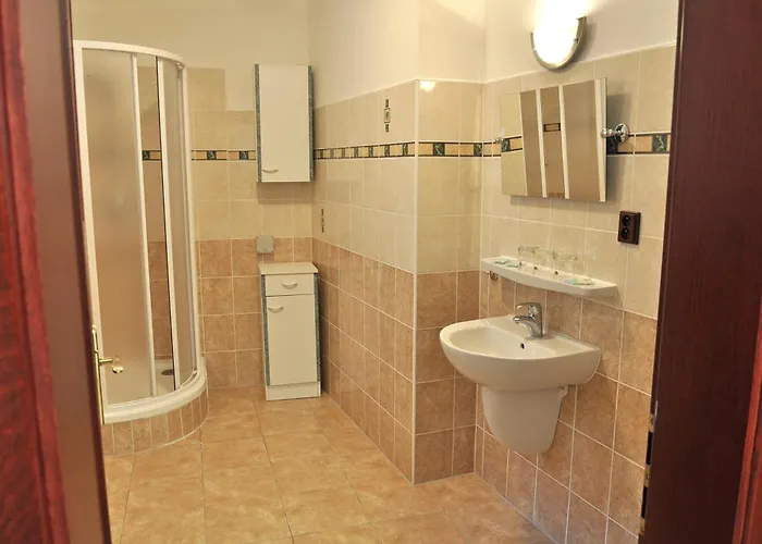 Hotell St Florian 3*